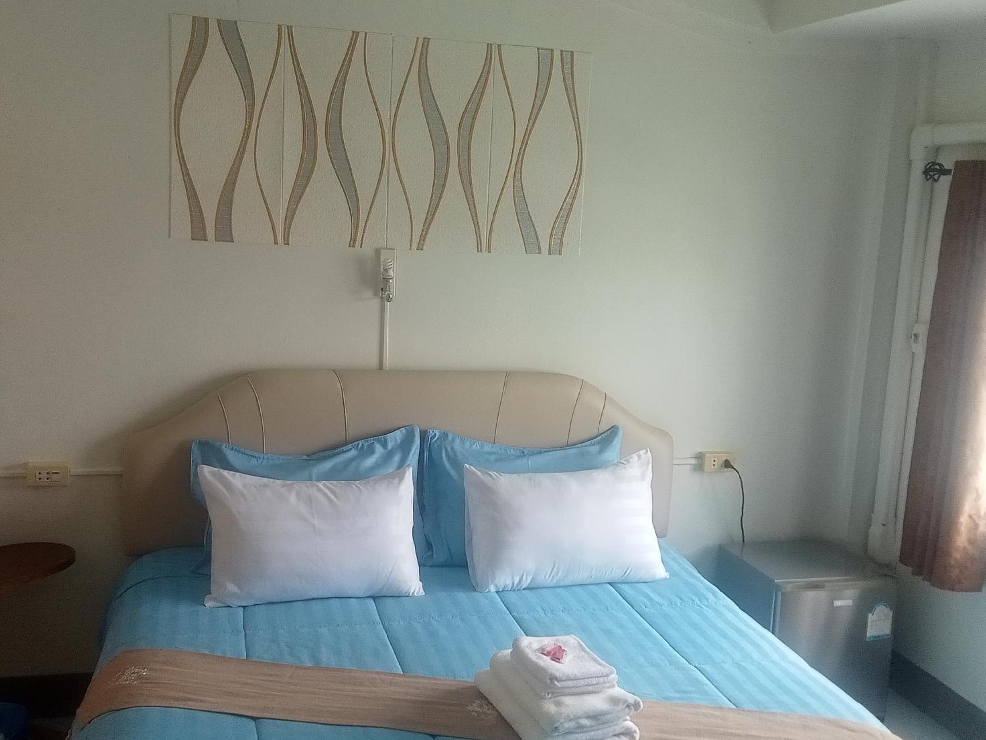 Happy Home Guest House Ban Phe Exterior foto
